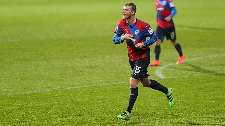 Olomouc nás ještě určitě potrápí, ale my si postup nenecháme utéct, říká Michael Krmenčík