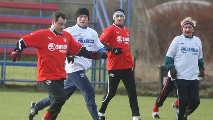 Stará garda Viktorie oslavila padesáté výročí fotbalu ve Lhotě pod Radčem