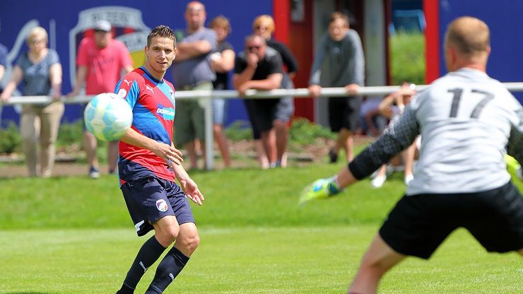 V sobotu na Viktorku, hraje se Sokolovem