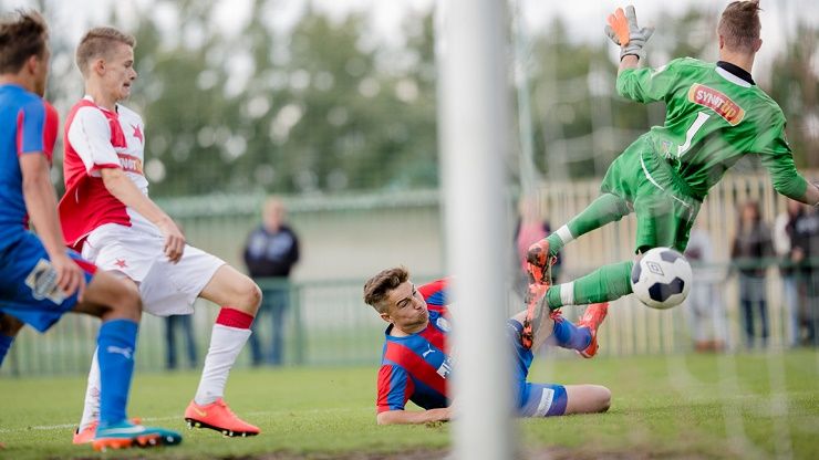 Víkendový program mládeže a žen