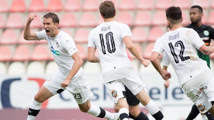 Viktoria Plzeň po suverénním výkonu vyhrála v Příbrami 3:0