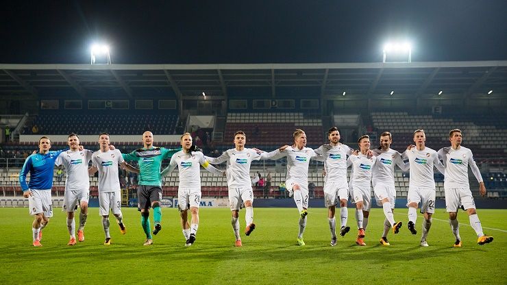 Viktoria v Olomouci remizovala 1:1 a po domácí výhře postupuje do semifinále MOL Cupu