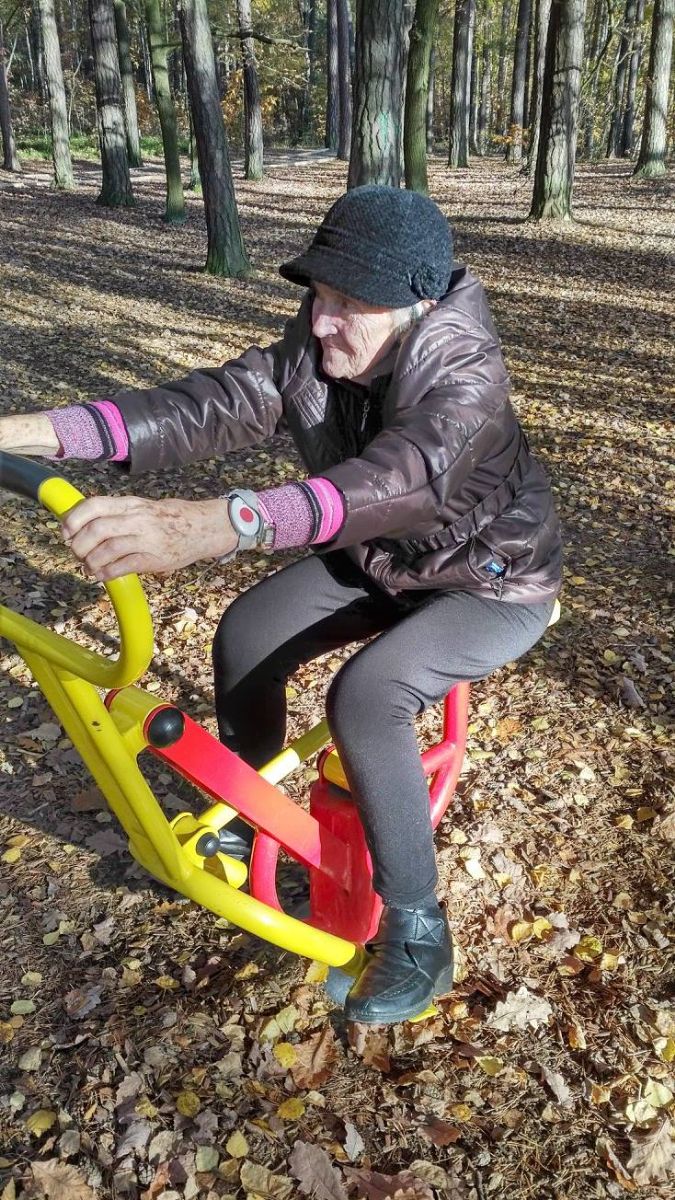 Jedeme dál a seniorské hřiště