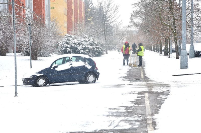 Jednička najíždí na efektivnější systém zimní údržby