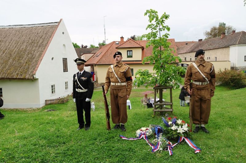 Na Bolevecké návsi připomenou hrdinný čin Barbory Raisové