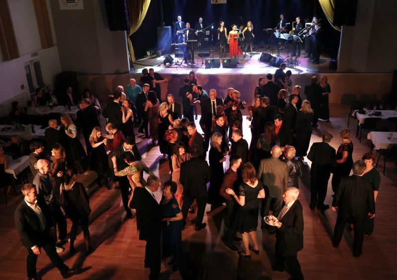 Slovanský ples po šesti letech znovu roztančil Šeříkovku