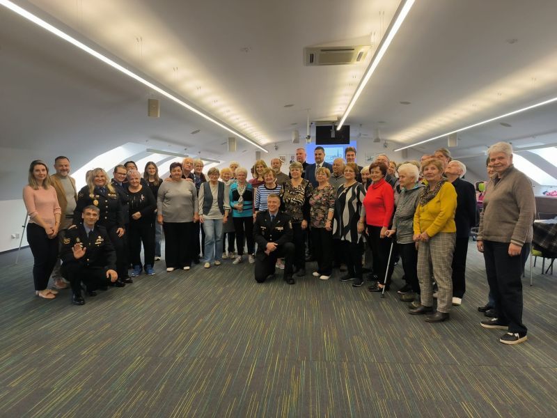 Další účastníci úspěšně dokončili Plzeňskou senior akademii