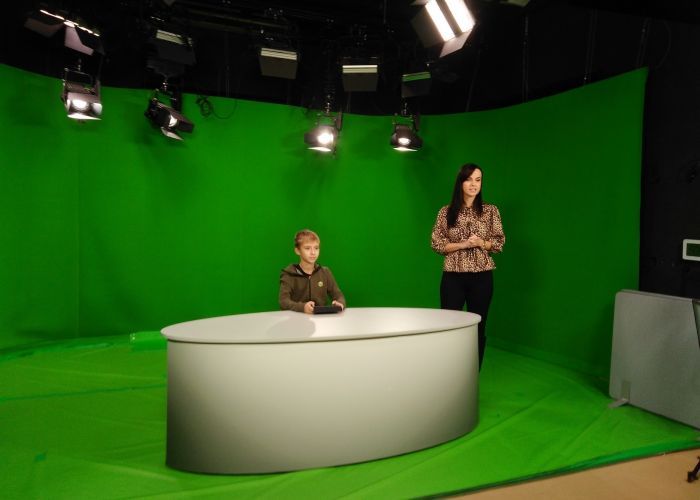 obrázek: Děti z 15. ZŠ navštívily televizi ZAK