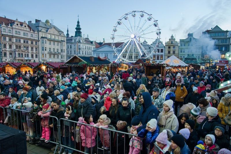 obrázek: Mikulášská show Trojky zaplnila celé náměstí