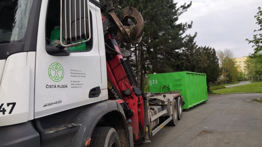 Obyvatelé Skvrňan budou opět moci využít velkoobjemové kontejnery