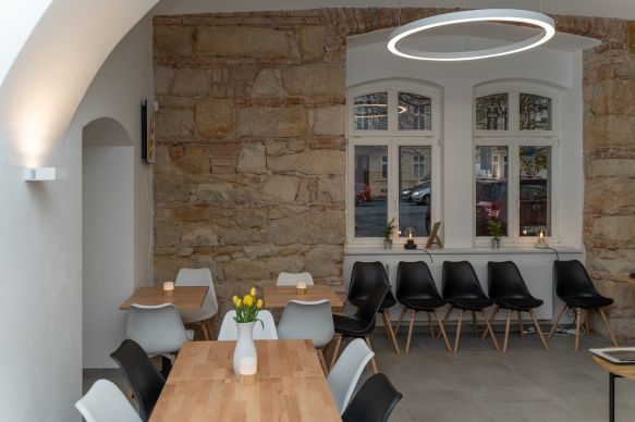 Prostor v centru Plzně čeká na svůj příběh