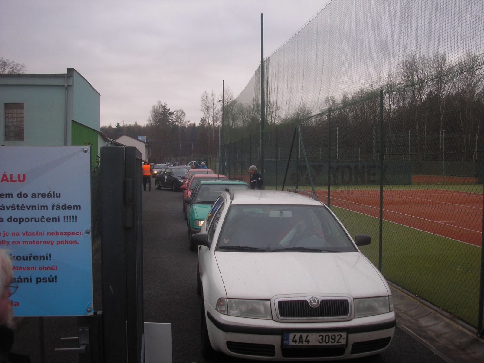 V Plzni soutěžili rodiče s dětmi v zábavné orientační automobilové soutěži