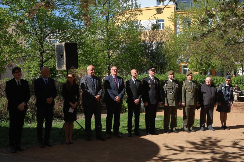 Lidé na Doubravce vzdali čest letcům RAF