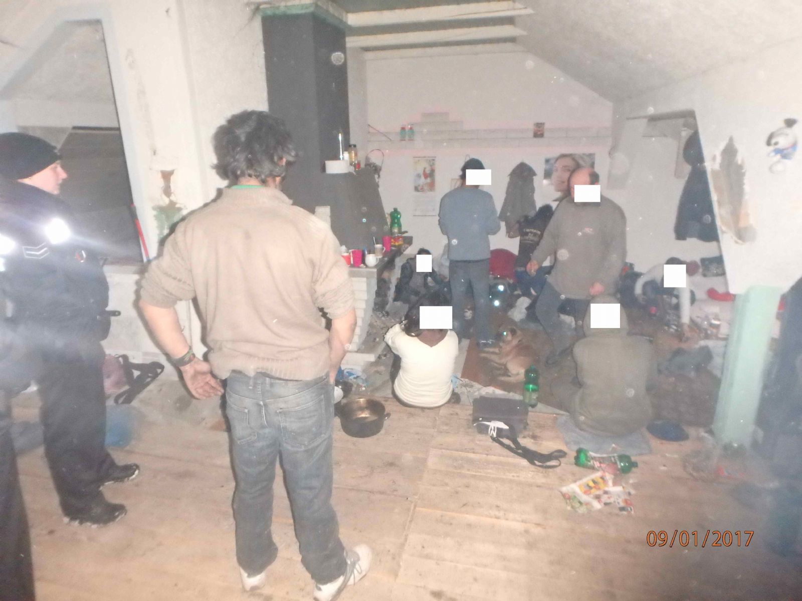 obrázek: Mezi bezdomovci našli strážníci hledaného PČR