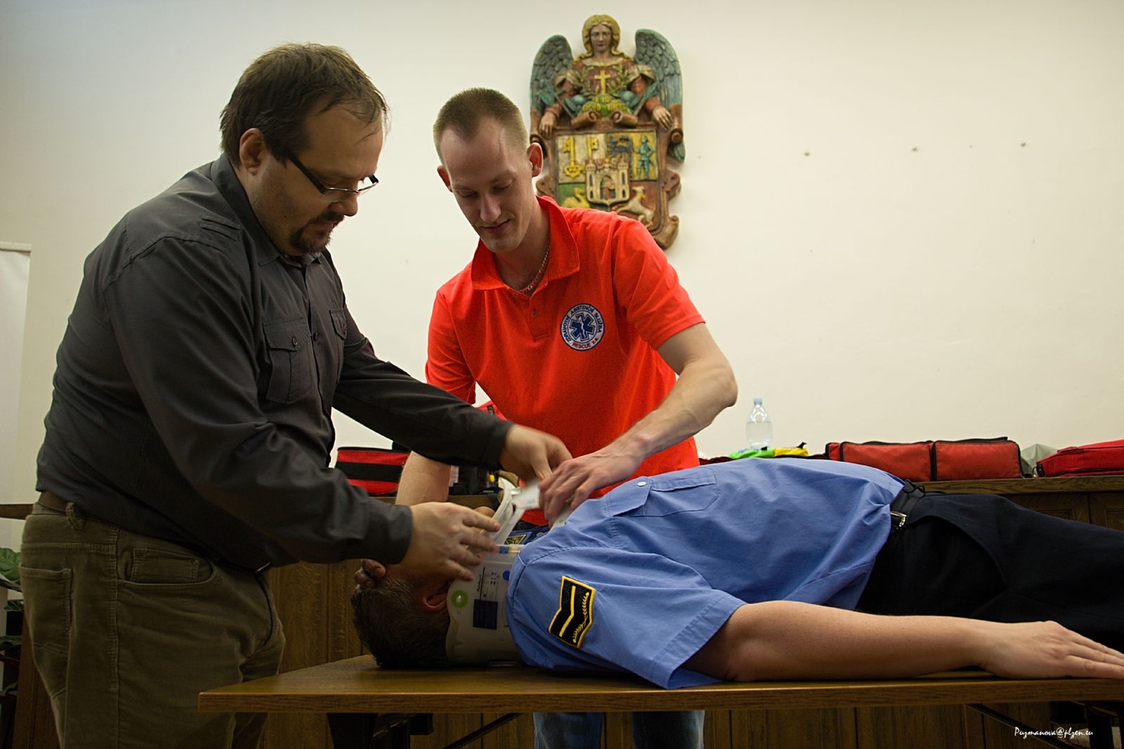 obrázek: Strážníci a pracovníci úřadu MO Plzeň 4 se školili v první pomoci