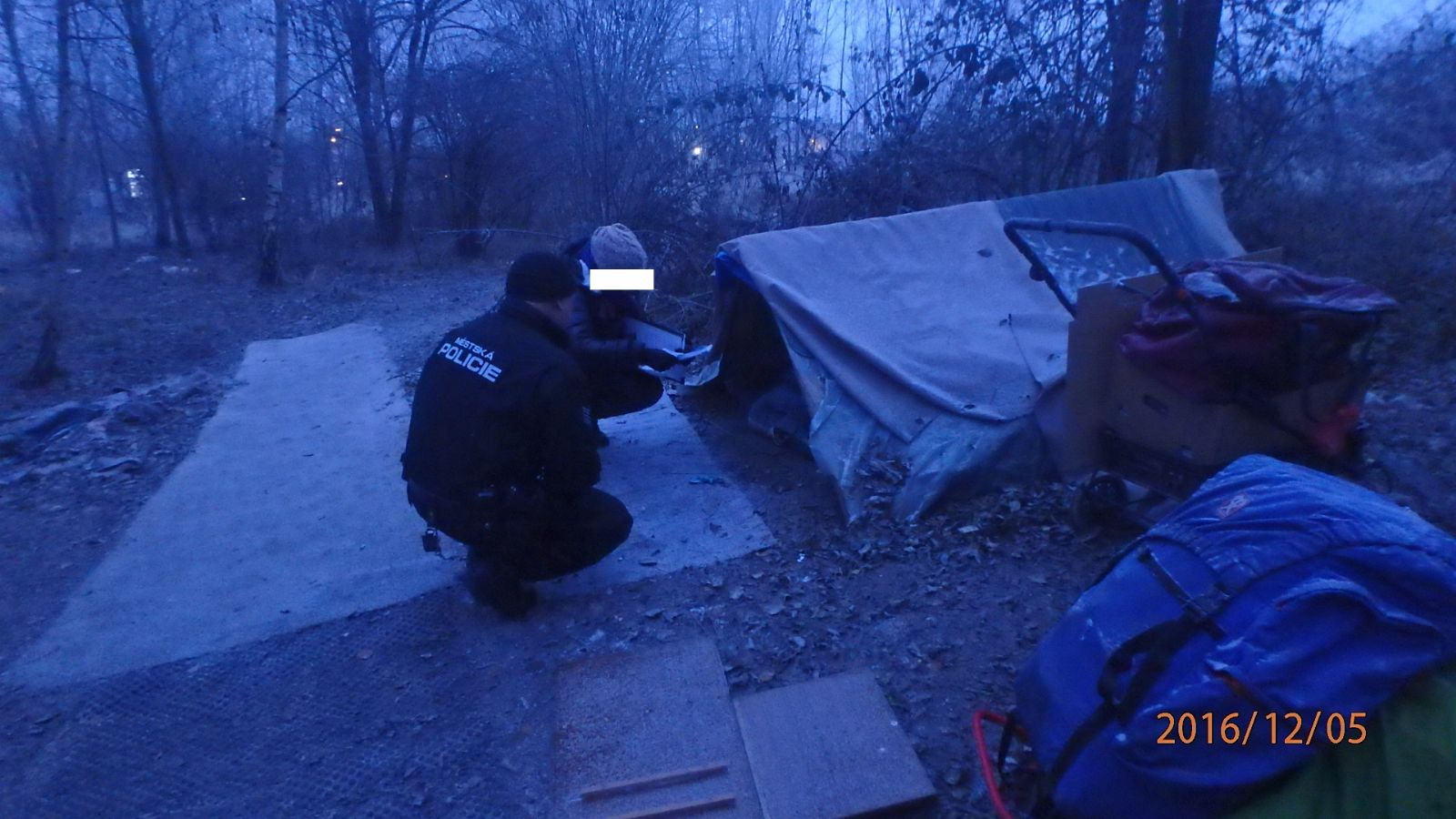 obrázek: Strážníci na Lochotíně kontrolovali bezdomovce
