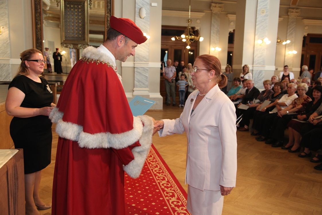 Absolventi Univerzity třetího věku převzali diplomy