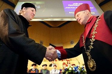 Čestný titul převzal na slavnostním zasedání Vědecké rady ZČU William Lobkowicz