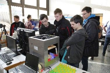 obrázek: Fakulta strojní zve uchazeče k návštěvě