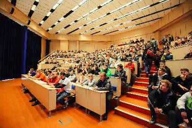 Konference Smart City Plzeň opět obsadí Fakultu elektrotechnickou