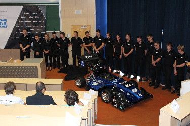 Na závodní okruh vyráží zcela nová formule