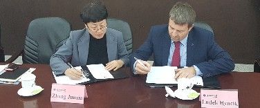 obrázek: Podpis memoranda otevírá možnosti konkrétní spolupráce s významnými čínskými univerzitami