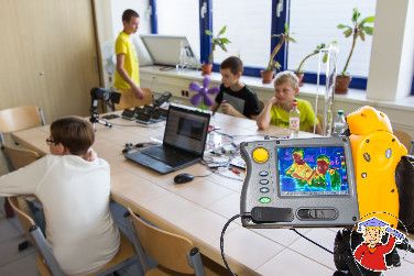 Srpen na ZČU patří letním školám pro kluky a holky