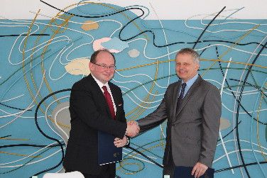 Univerzita navázala strategické partnerství s firmou Diebold Nixdorf