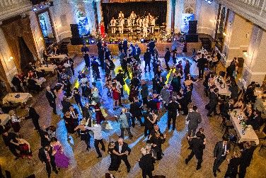 Univerzitní společenská událost roku se blíží