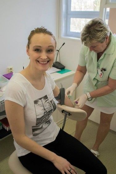 Univerzitní upír vysál přes stovku studentů