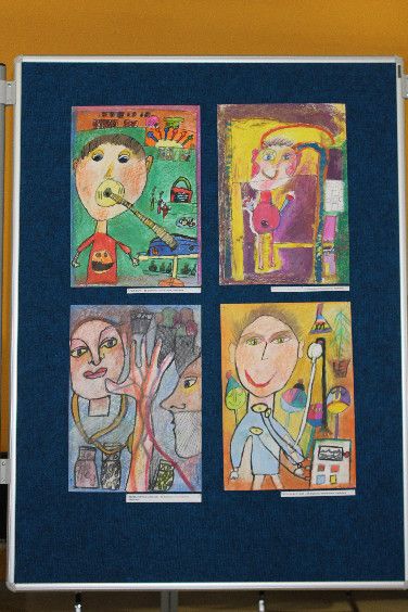 Výstava Věda, která léčí je ke zhlédnutí v budově NTIS