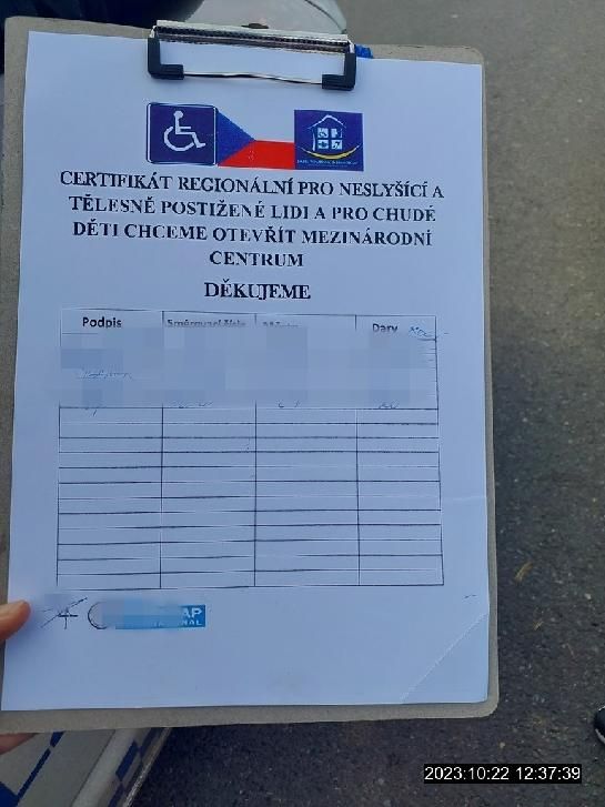 obrázek: Cizinka v Plzni vybírala na falešnou sbírku