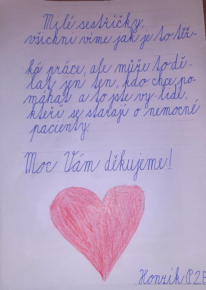 obrázek: Děti poděkovaly obrázky zdravotníkům, hasičům, vojákům i laboratoři   
