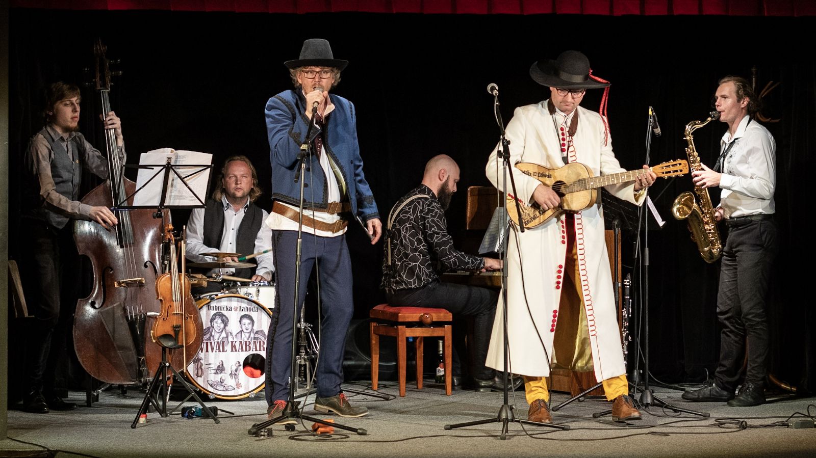 Dubnička a Lahoda zpřístupnili audio záznam svého Revival Kabaretu