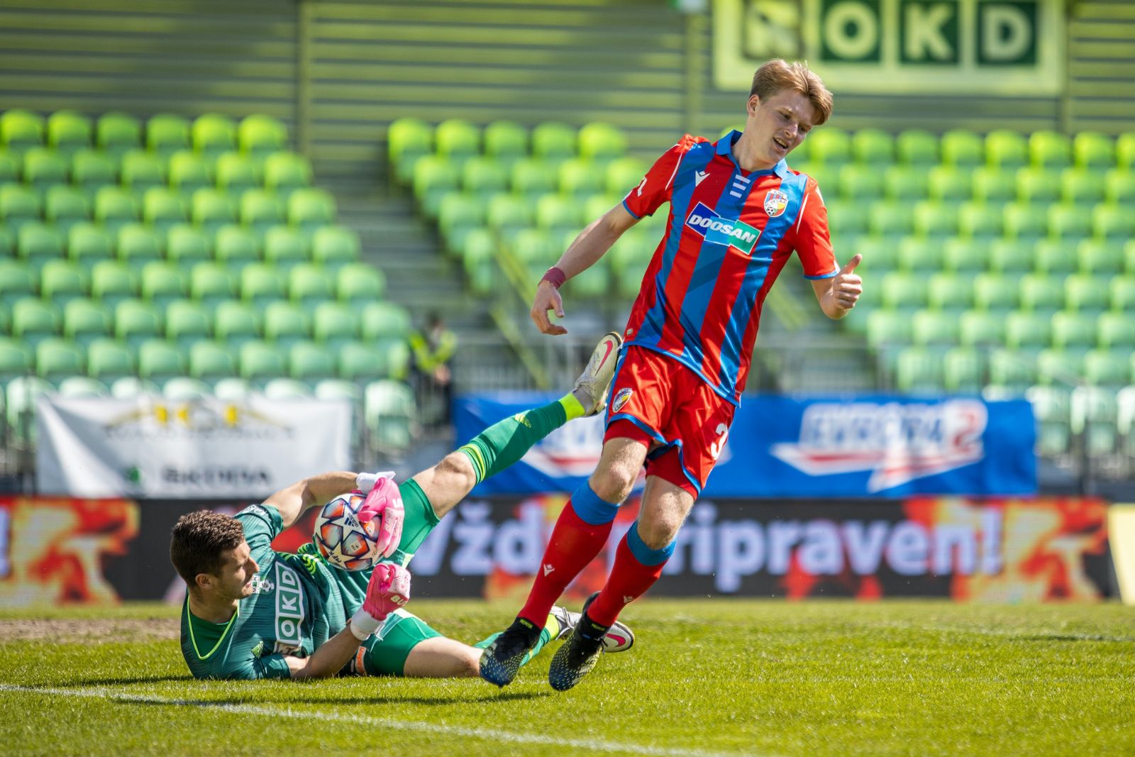 Fotbalisté Viktorie jen remizovali v Karviné