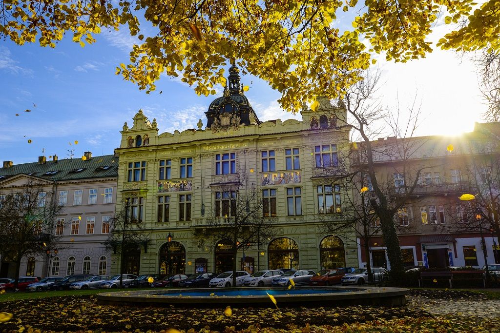 obrázek: Měšťanská beseda v Plzni se otevřela veřejnosti před 120 lety