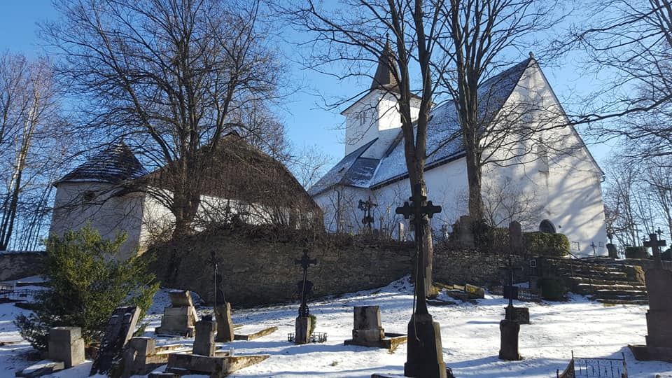 obrázek: Mouřenec zve na Žihelský sbor, jazzové koledy a silvestrovskou půlnoční 