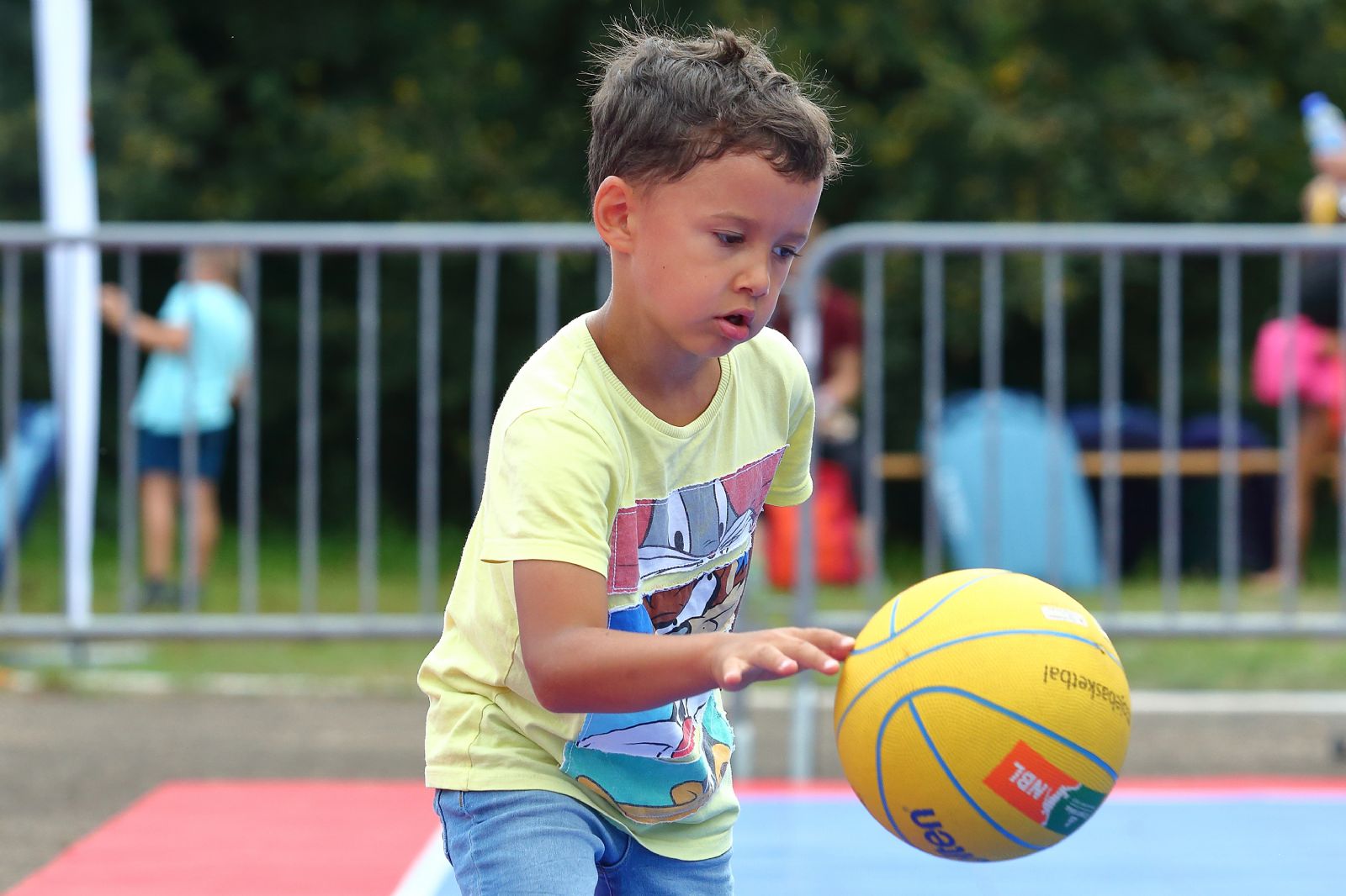 obrázek: Na Sportmanii už zavítaly tisícovky lidí, autogramy rozdají Dostál se Šloufem i Mäki
