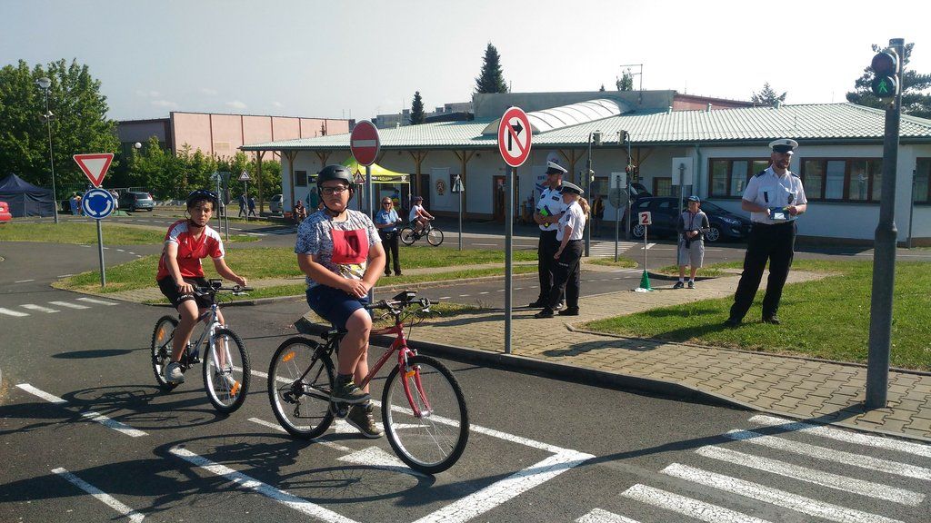Okresní kolo Dopravní soutěže mladých cyklistů proběhlo na 33. ZŠ ve Skvrňanech