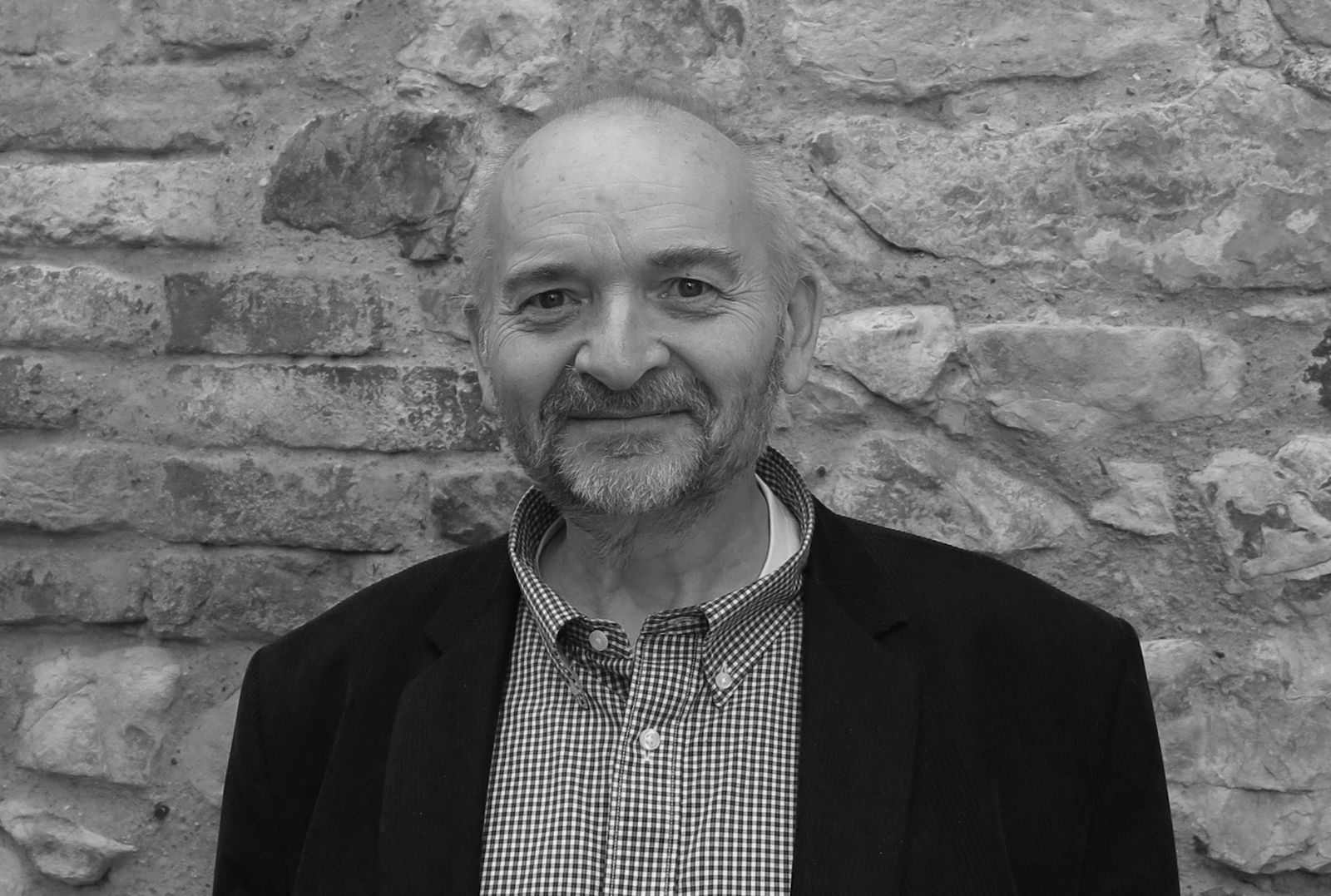Písničkář Jan Burian spolu s Bizzare Bandem představí v pátek v Moving Station nové dvojalbum Jihotaje