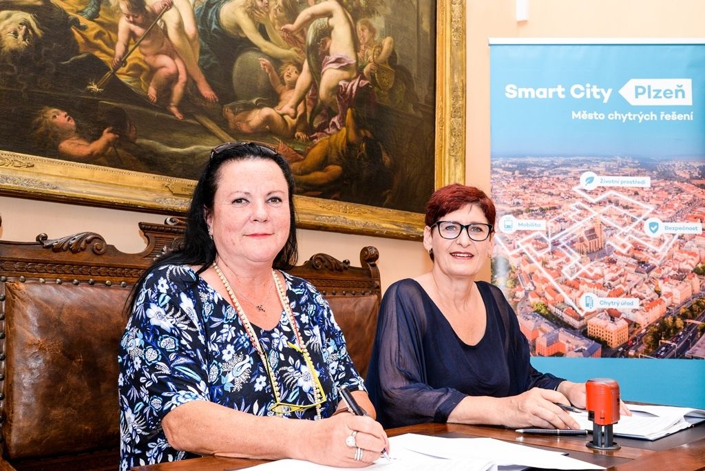 Plzeň prodá i daruje kraji pět budov