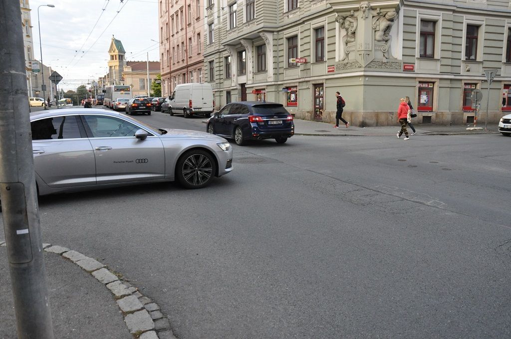 Křižovatka Koperníkovy a Bendovy ulice projde opravou. Linky MHD změní trasu