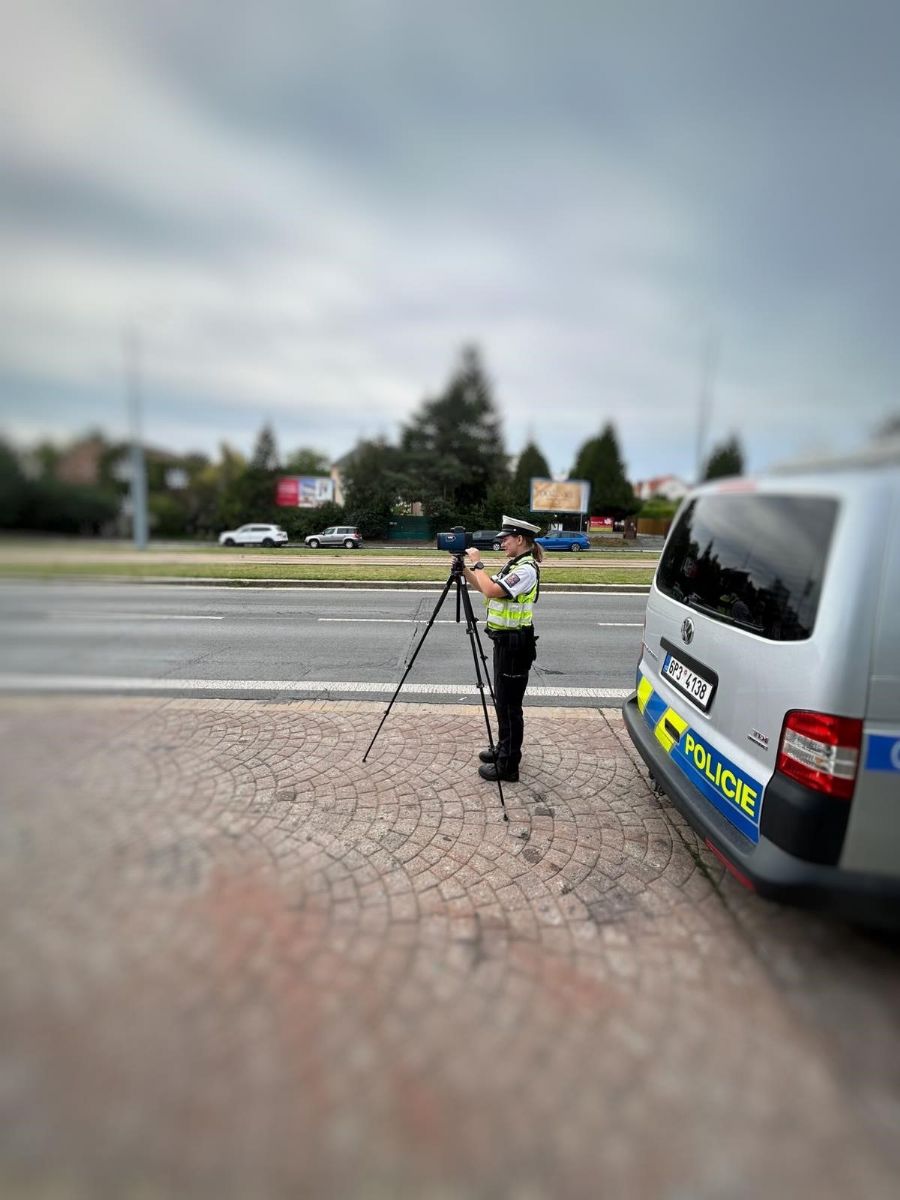 obrázek: Policisté v kraji obsadili silnice, hlídali hlavně rychlost