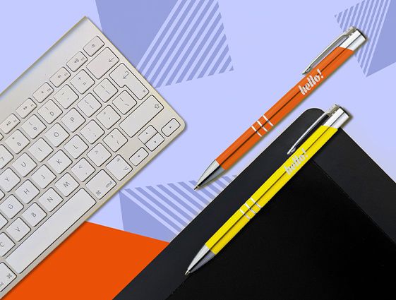 Propisky s potiskem jsou multifunkčním propagačním nástrojem. Podívejte se, jak na jejich výrobu