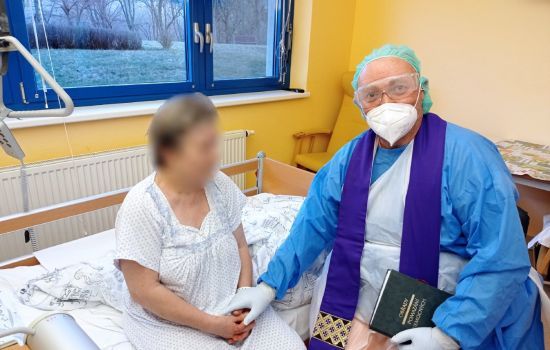 obrázek: Rokycanská a Domažlická nemocnice rozšířily týmy o kaplany