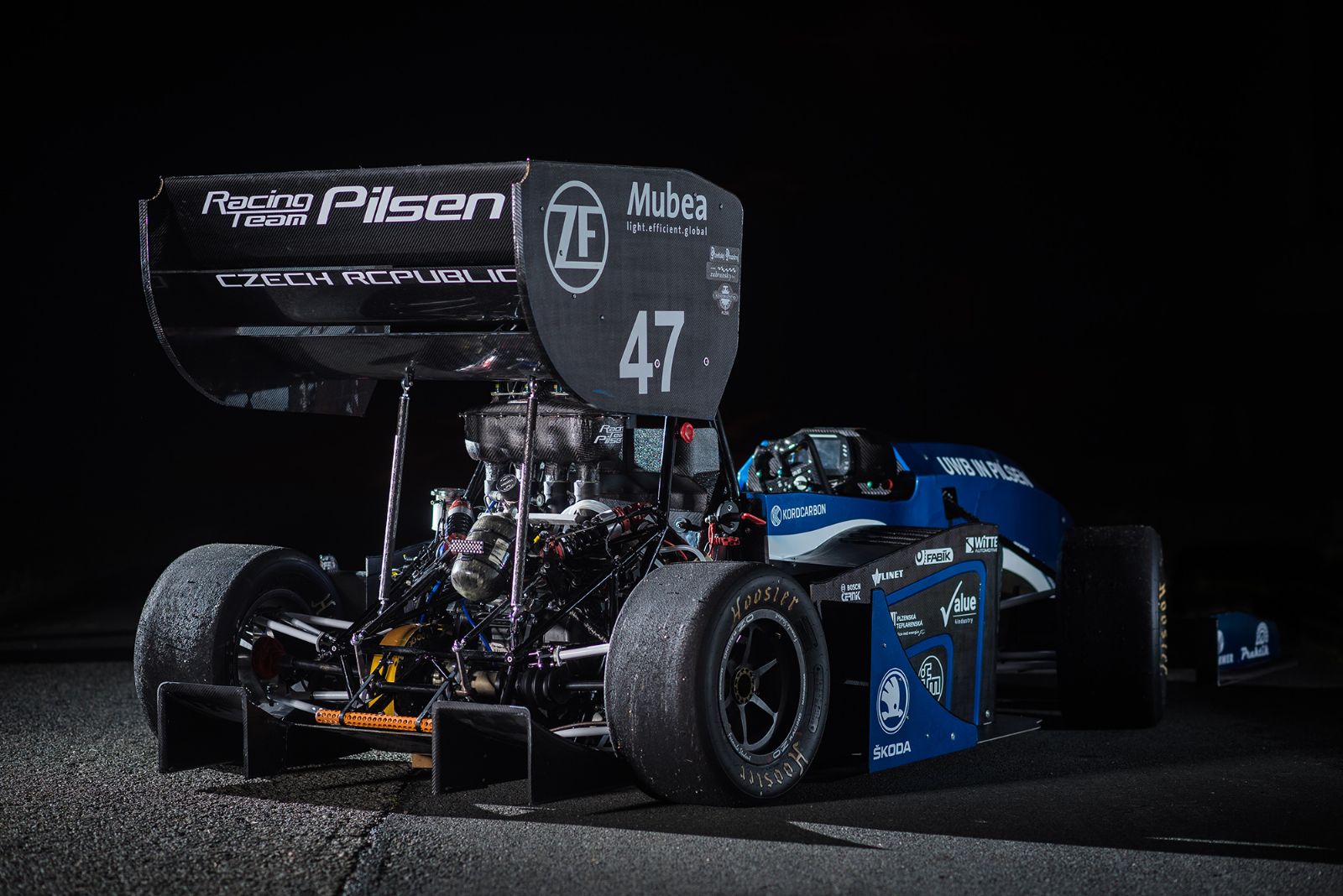 obrázek: Šestá generace studentské formule vyráží do závodů