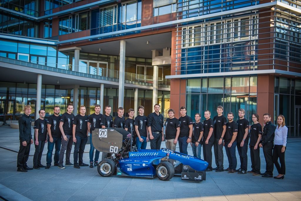 UWB Racing Team Pilsen představil novou formuli na sezonu 2017