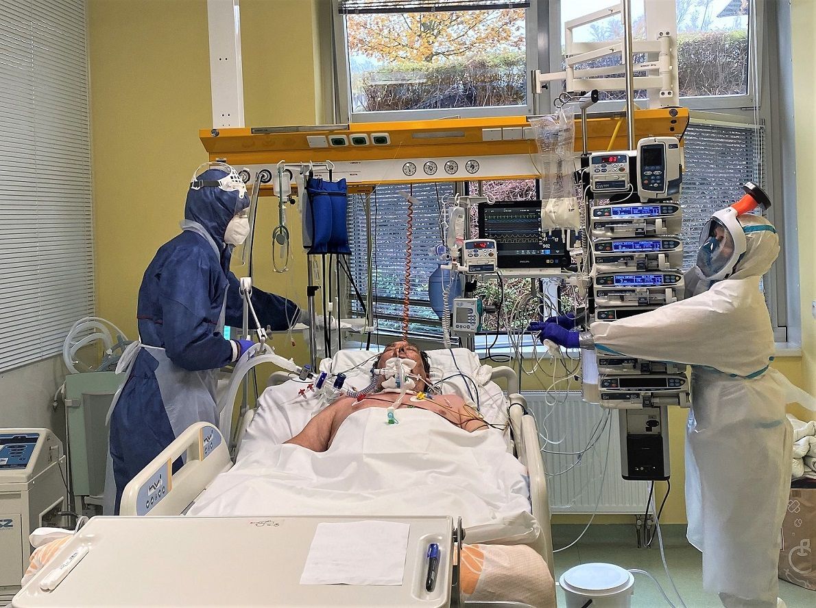 obrázek: V krajských nemocnicích přibývá covid pozitivních pacientů