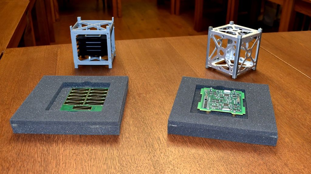 V Plzni vzniká unikátní studentský satelit, experimenty středoškoláků poletí do vesmíru