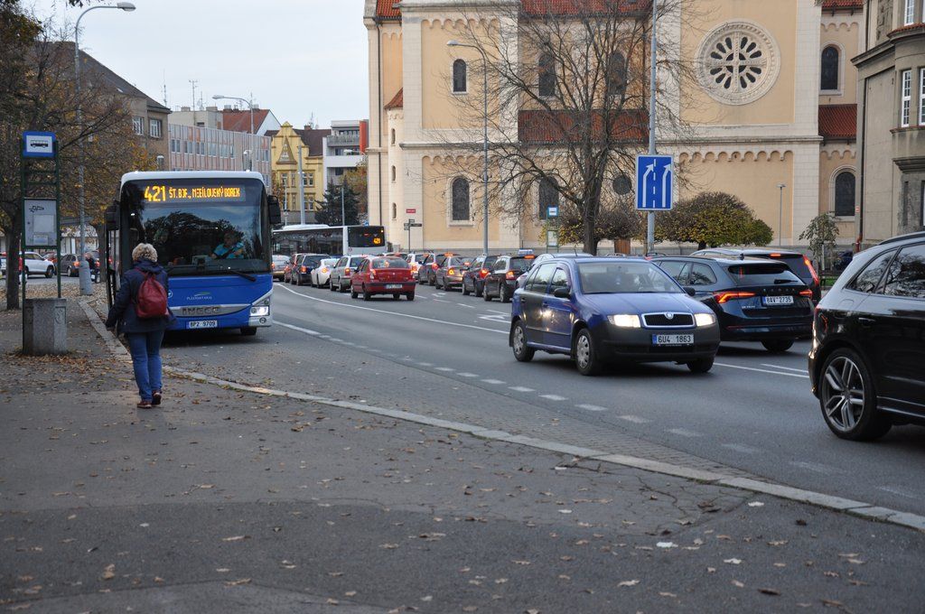 V pondělí startují opravy silnice na Chodském náměstí
